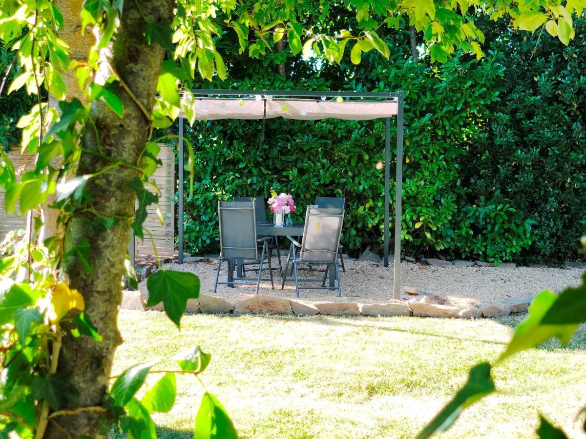 No 6 B&B Landivy Zewnętrze zdjęcie